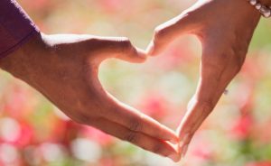 Read more about the article Love Elevated: Healing the Past, Embracing the Future with EFT for Dating Couples